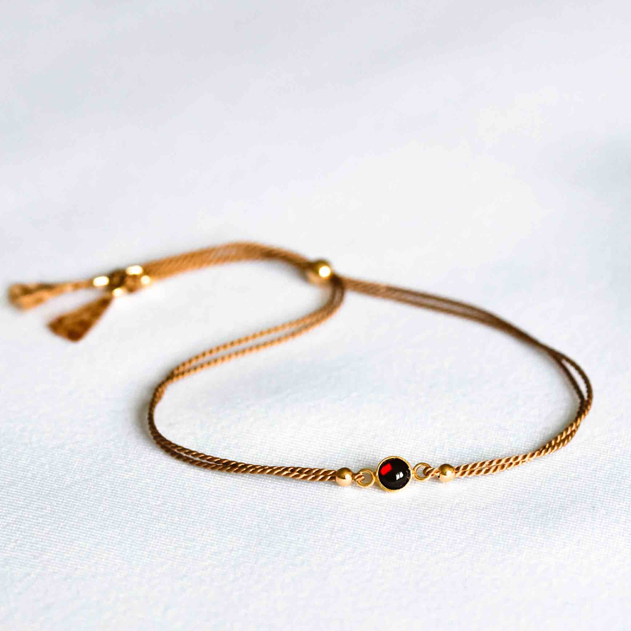 Granat Armband Seide | MAYAMBERLIN